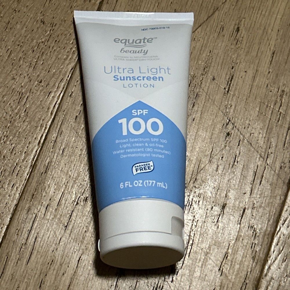 Equate Beauty‎ Ultra Light Sunscreen Lotion, SPF 100, 6 fl oz.